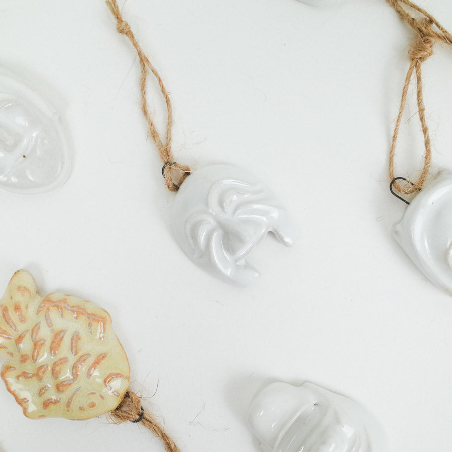 Ceramic Emae Hahoetal Ornament - 이매 하회탈 오너먼트