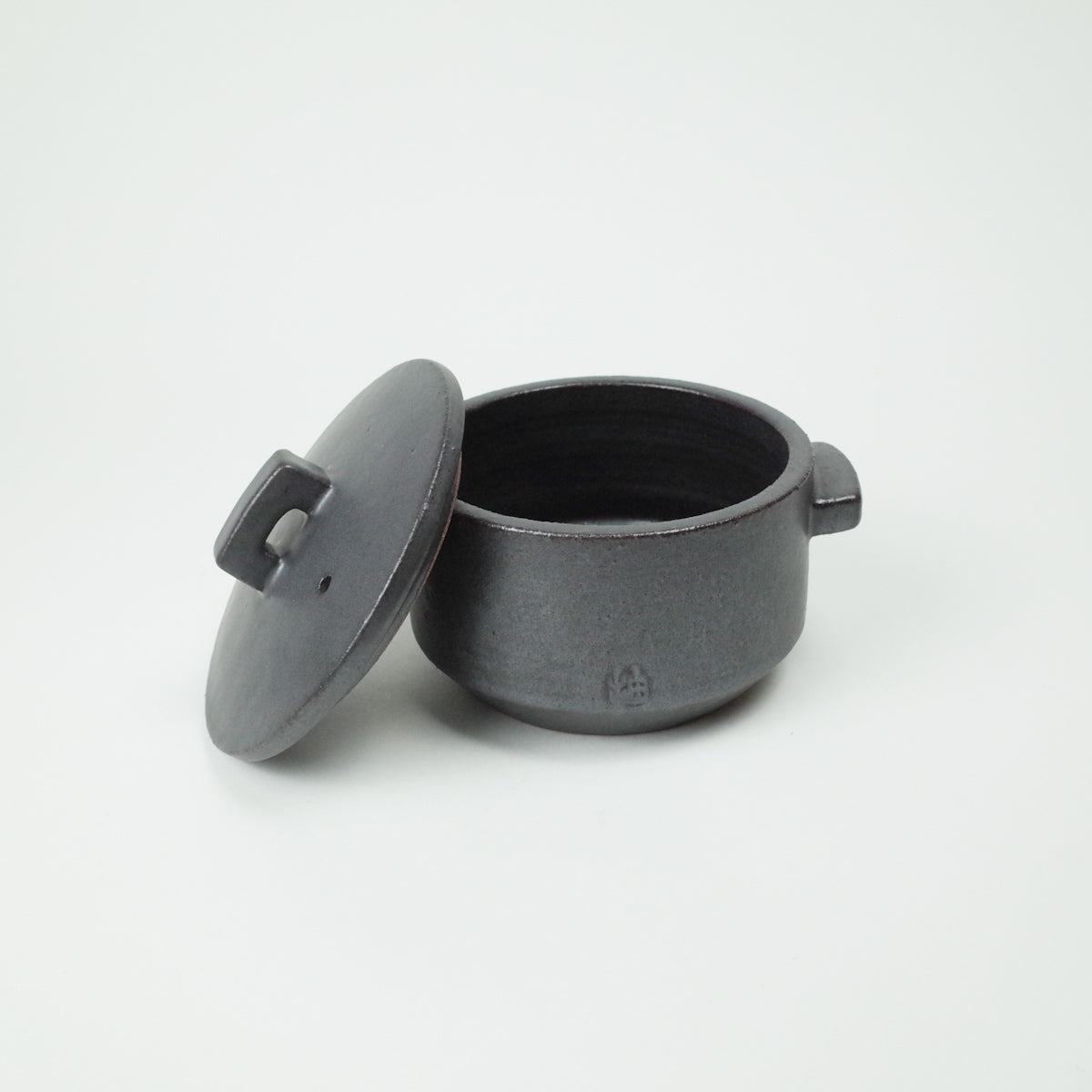 Top-down view of the MIM Seoiteul Multi-Purpose Pot highlighting its spacious interior.