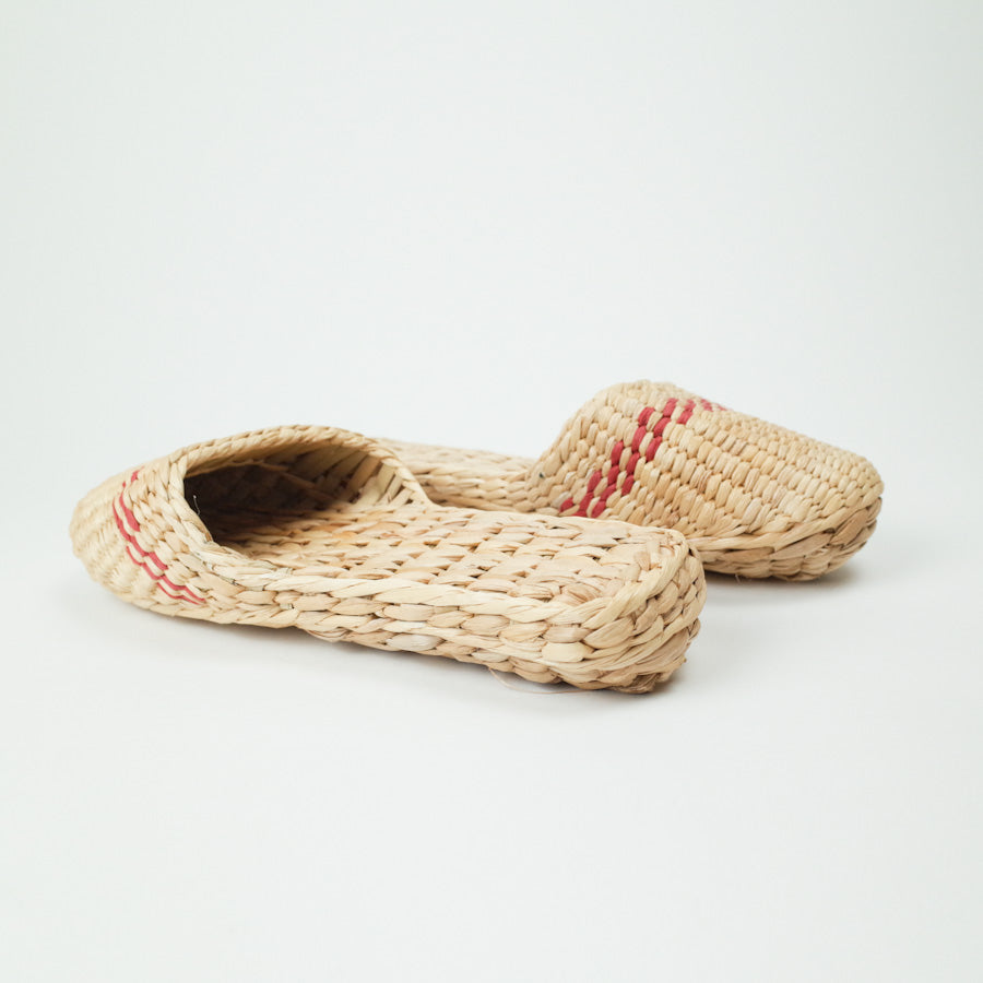 Woven straw slippers hot sale